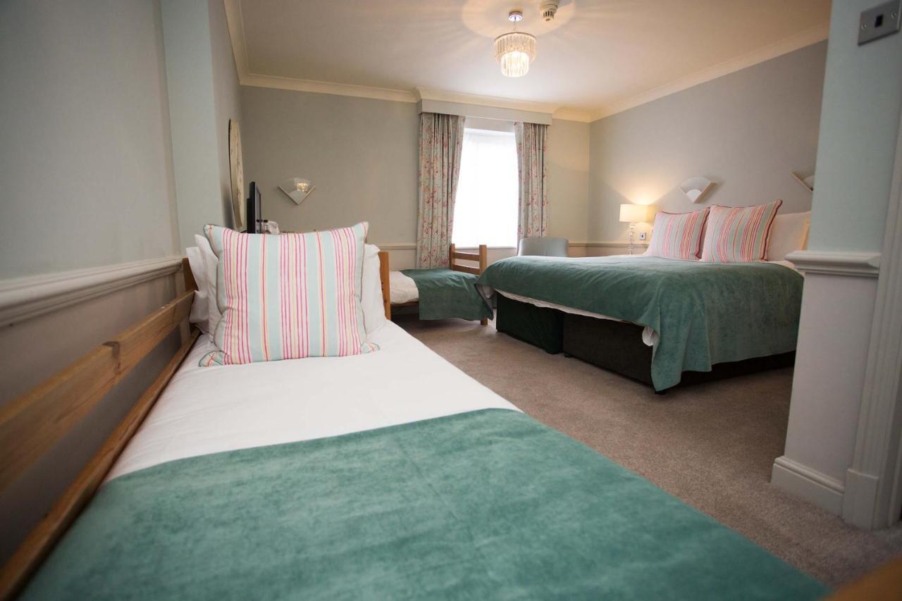The Wyndham Hotel Clearwell Екстериор снимка