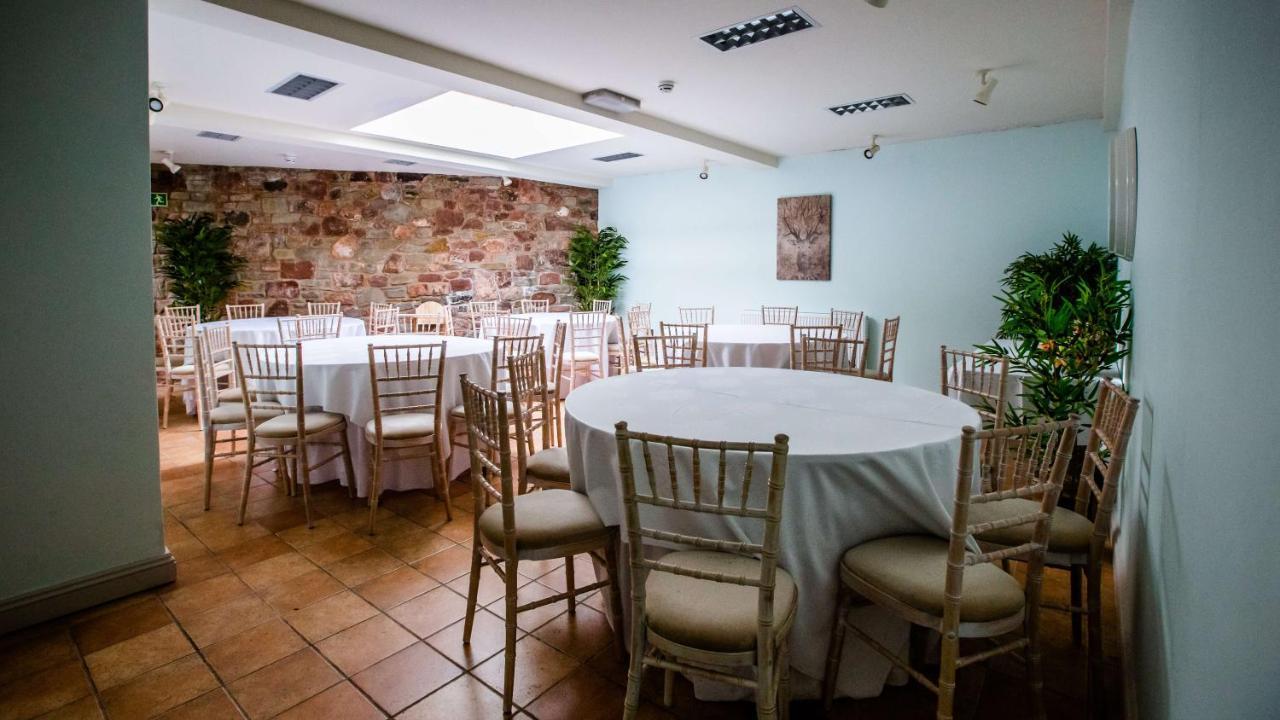 The Wyndham Hotel Clearwell Екстериор снимка