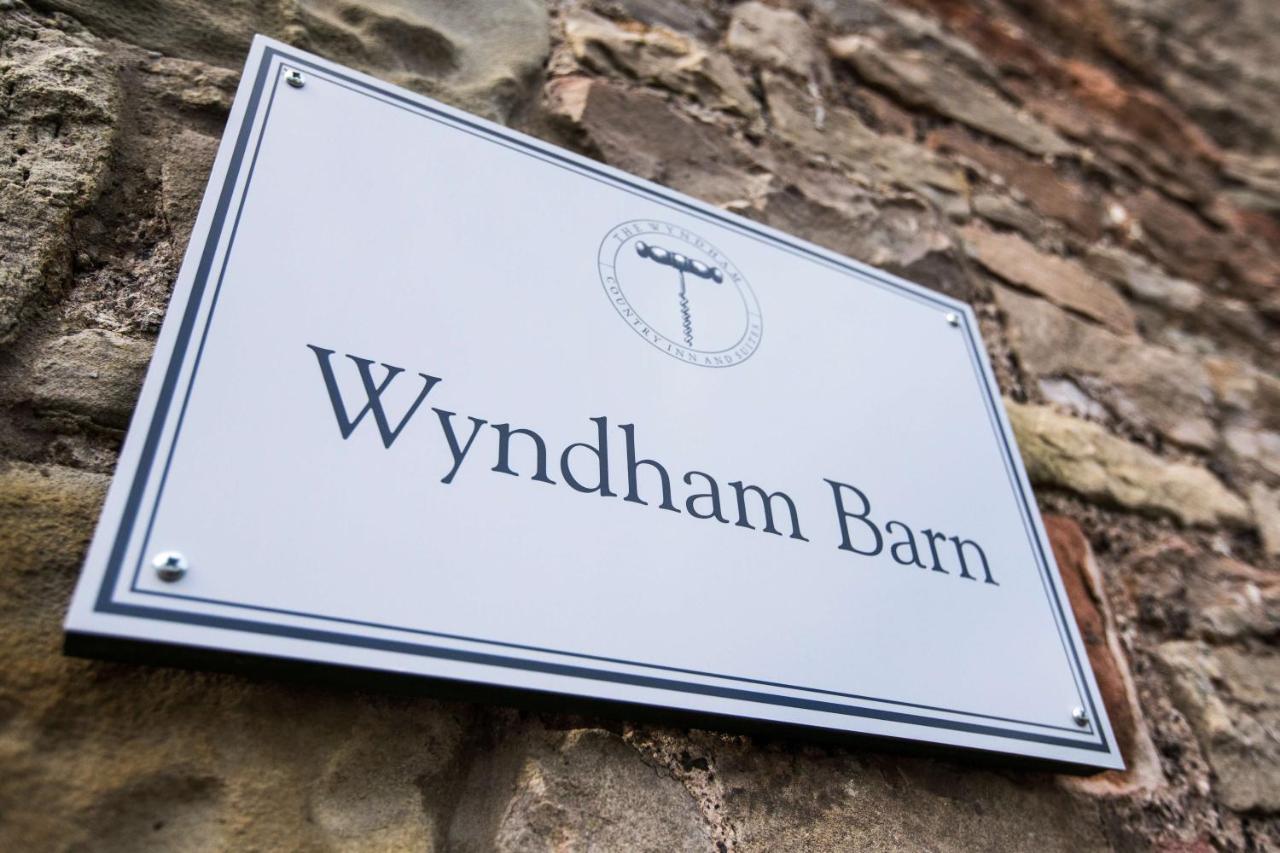 The Wyndham Hotel Clearwell Екстериор снимка