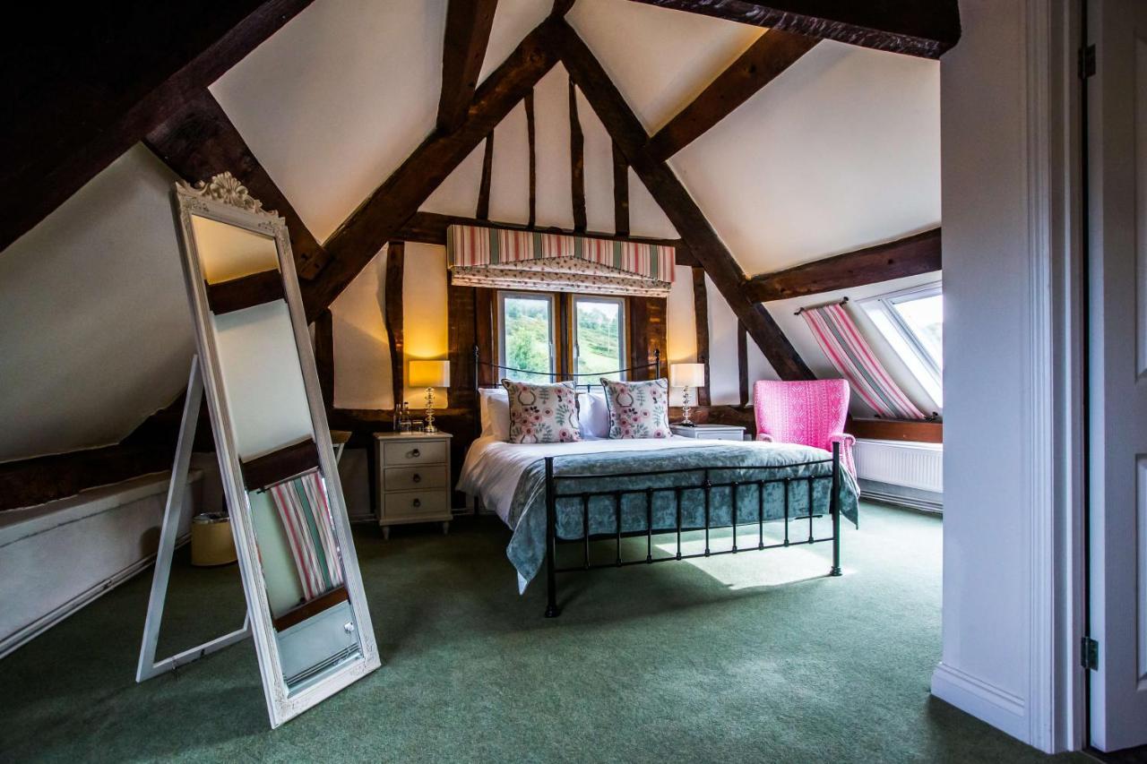 The Wyndham Hotel Clearwell Екстериор снимка